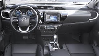 Como Desmontar Tablero y Estereo Toyota Hilux  JMK [upl. by Eniliuqcaj]