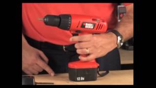 Black amp Decker  Furadeira e Parafusadeira CD121K [upl. by Liebowitz]