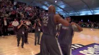 Shaquille ONeal and LeBron James Danceoff 2008 AllStar Game [upl. by Halludba]