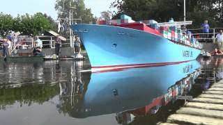 Towing and sailing of model Emma Maersk [upl. by Ruder]