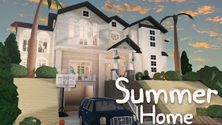 Family vacation summer home  yoga room Bloxburg build w new update [upl. by Emse106]