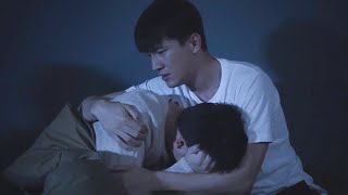 【BL电影】他紧紧抱住情绪激动的男孩，默默陪伴着男孩🌈同志同性耽美男男爱情BOYLOVELGBT [upl. by Nauqat520]