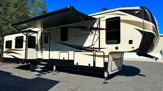 SOLD 2018 Bighorn Traveler By Heartland Model 39MB [upl. by Frum]