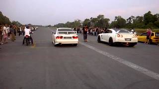 Wira vs Skyline R35 Miri lutongsarawak [upl. by Ettelrahc]