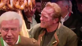 Stanglwirt Weisswurstparty mit Arnold Schwarzenegger [upl. by Kendre]