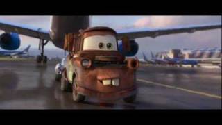 DisneyPixars CARS 2  Filmclip Auf dem Rollfeld [upl. by Alegnatal256]