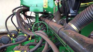 John Deere 2113 ccs uma pequena explicação sobre o funcionamento Parte 1 [upl. by Htaek]