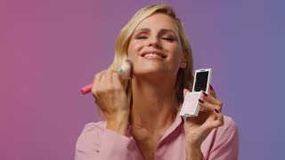 I Primer Fondotinta e Bottling Powder di Michelle Hunziker  Goovi [upl. by Kevyn]