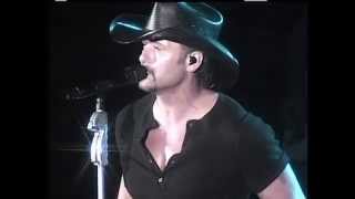 TIM McGraw Red Rag Top 2009 LiVe [upl. by Malcah]