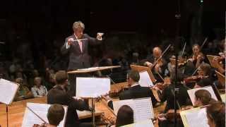 Symfonieorkest Vlaanderen  Ritirata notturna di Madrid Luigi BoccheriniLuciano Berio [upl. by Yauqram]