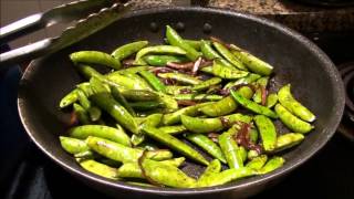 Cafe Isra Pan fried Sugarsnap Peas [upl. by Kinnon]