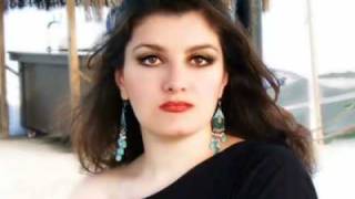 Sarı Gelin  Parisa Arsalani Turkish song  Azerbaijan [upl. by Nebur369]