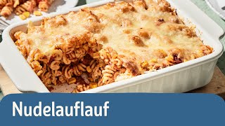 Einfacher Nudelauflauf – mit Tomatensoße Salami und Käse 🍅🧀  REWE Deine Küche [upl. by Hashum]