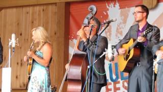 Rhonda Vincent and the Rage Just as I am [upl. by Daas]