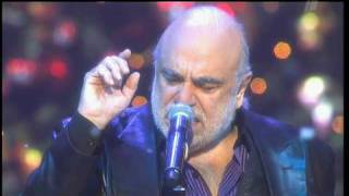 Demis Roussos  From Souvenrs To Souvenirs Moscow 31122009 [upl. by Lerraj]