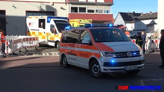 Rosenmontagszug 2023 Einsatzfahrten von Feuerwehr und Rettungsdienst in Seligenstadt [upl. by Ahseinek659]