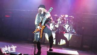 BLACK LABEL SOCIETY • Black Mass • Black Label Bash • Dallas Texas • 2009 PIT POV HD [upl. by Anaert847]