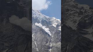 टूट रहे ग्लेशियर  Avalanche  avalanche himalayas viral [upl. by Jac]