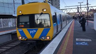 Rare Comeng on Cranbourne Pakenham Line [upl. by Ramo]