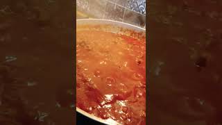 Che rumore fa la Domenica Sound of Sunday domenica ragù italianfood lasagna cooking [upl. by Haleemak706]