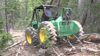 John Deere skidder 440 Extreme Logging [upl. by Elidad]