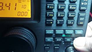 Icom ICR8500 Communication Receiver 100KHz199999999MHz [upl. by Marelya]