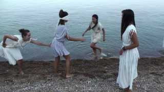 GREEK ANCIENT GAME  MYINDA Blindmans bluff [upl. by Berner671]