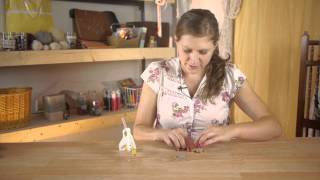 How to Take a Brooch amp Turn It Into a Hairpiece  Assorted Craft Projects [upl. by Sweatt]