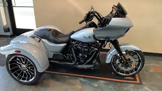 CUSTOM STITCHED SEAT 2024 HarleyDavidson Road Glide 3 in Atlas Silver Metallic w Black TrimFLTRT [upl. by Amethyst]