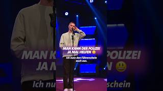 Verhalten in der Polizeikontrolle 😄 – Alex Stoldt beim quotPrix Pantheon 2022quot  ARD StandUp [upl. by Manas]