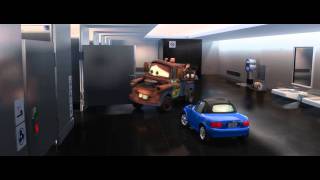 Disney Pixar CARS 2  Cricchetto al bagno clip dal film [upl. by Neelhtakyram406]