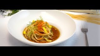 Spaghetti alla chitarra con colatura di peperoni e canocchie  Chef Stefano De Gregorio  Saporie [upl. by Obadiah528]