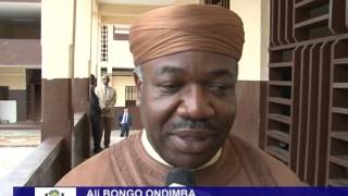 Le Président Ali Bongo Ondimba et sa famille sinscrivent sur les listes électorales biométriques [upl. by Acassej]