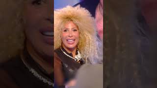 Afida Turner fait une chute en direct [upl. by Notlef]