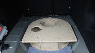 Subwoofer in der ReserveradMulde meines MCV 2 [upl. by Rabah492]