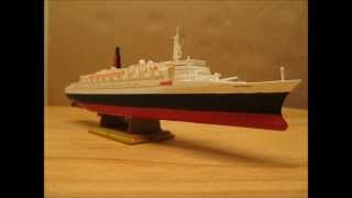 Revell Queen Elizabeth 2 in 11200 [upl. by Ignace]