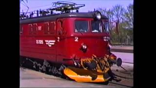 Tog ved Alnabru 22 05 1987pluss tog 301 KongsvingerSolørbanen [upl. by Pratte821]