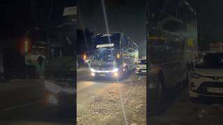 Baru datang udah ketawa aja nih Tarania pramugari indorent  busmania indorent pramugaribus [upl. by Ulphia796]