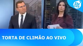 Climão Rodrigo Bocardi e Sabina Simonato se estranham ao vivo assista [upl. by Ainsworth]