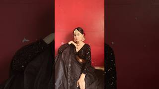 Black lehenga poses♠️❤️ heeramandi aditiraohydari poses blacklehenga sittingposes misti [upl. by Refiffej]