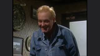 Coronation Street Les Battersby Scenes  Episode 147 Les finds out Hayley is Harold [upl. by Alexandr]