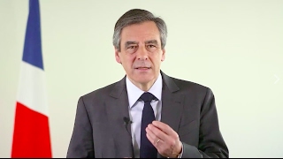 quotIl y a quelque chose de cassé dans notre Républiquequot  François Fillon [upl. by Nnaycnan]