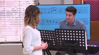 Violetta 2  Fede y Vilu cantan Algo Se Enciende [upl. by Aliam319]