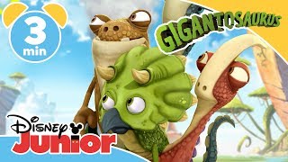 Gigantosaurus  Dinosaurierna leker 🦕 Disney Junior Sverige [upl. by Abbotson]