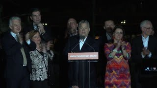 Hongrie  Viktor Orban vers un troisième mandat daffilée [upl. by Davie526]