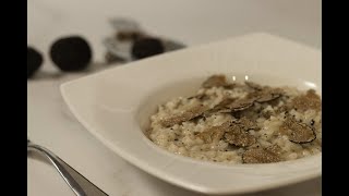 RISOTTO AL TARTUFO NERO UNCINATO DI FRAGNO Videoricetta [upl. by Ardaed]