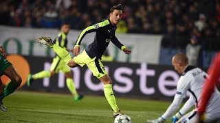 Mesut Özil Goal vs Ludogorets 201617  4k [upl. by Adnohsad614]