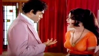 Sanjeev Kumar asks Sulakshana Pandit to remove saree  Uljhan  Bollywood Scene 921 [upl. by Neneek]