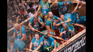 La Tomatina 2023 en directo desde el Ayuntamiento de Buñol a través de tucomarcacom [upl. by Nepean333]