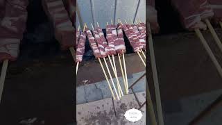 Arrosticini abruzzesi cotti alla brace come da tradizione [upl. by Kreindler83]